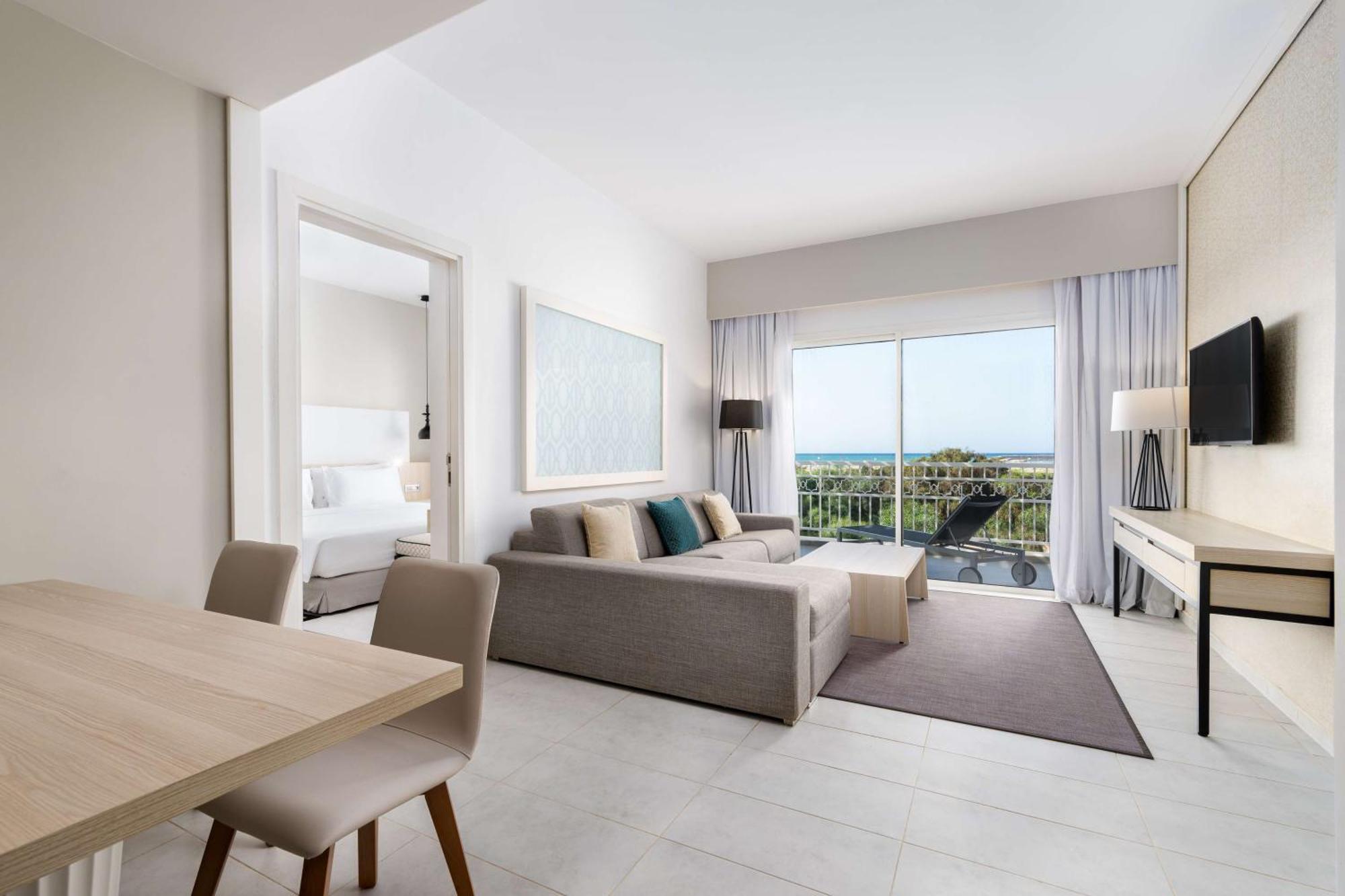 Radisson Blu Residences, سعيدية المظهر الخارجي الصورة